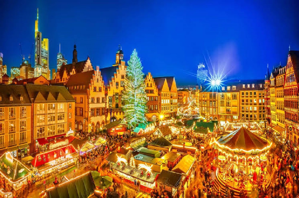best city to visit in europe at christmas